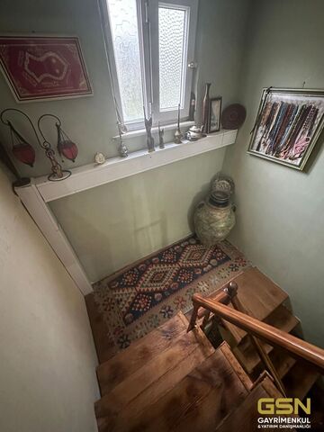 25-KOCAELİ KANDIRA SEYİTALİLER KÖYÜNDE MÜSTAKİL EV VE ARSASI
